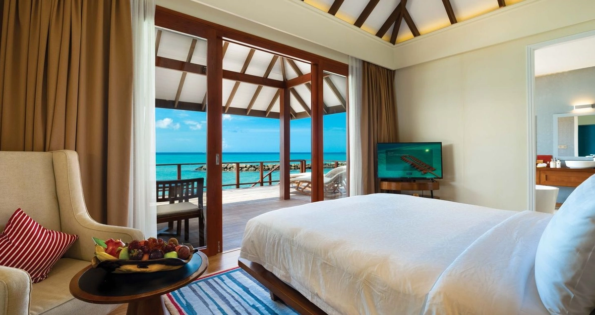 overwater villa maldives